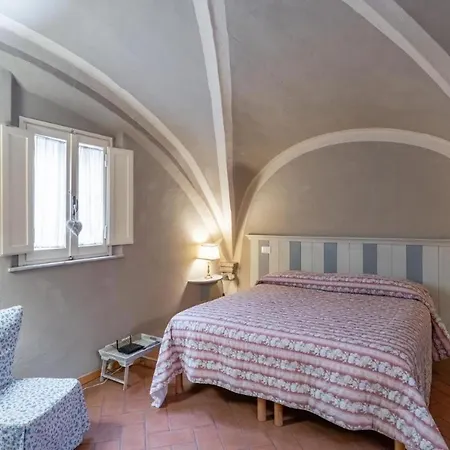 Residenza Gatteschi * Pistoia